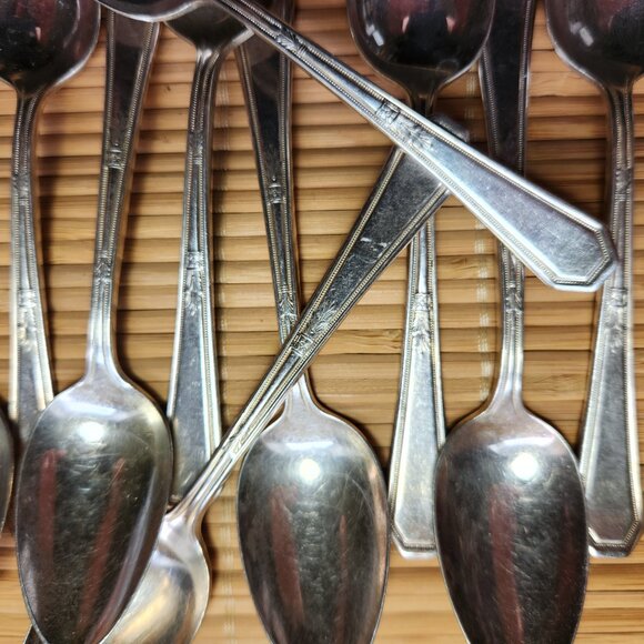 Rogers Teaspoons Lot of 12 Silver Plate 5 1/2-inch Length Vintage MCM - Picture 5 of 8